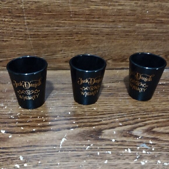 Set of 3 of Jack Daniels Shot Glasses Black Whiskey Shooters - Picture 4 of 5